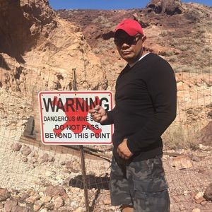 Meet your Posher, Raul